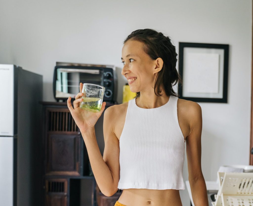 woman,drinking,water