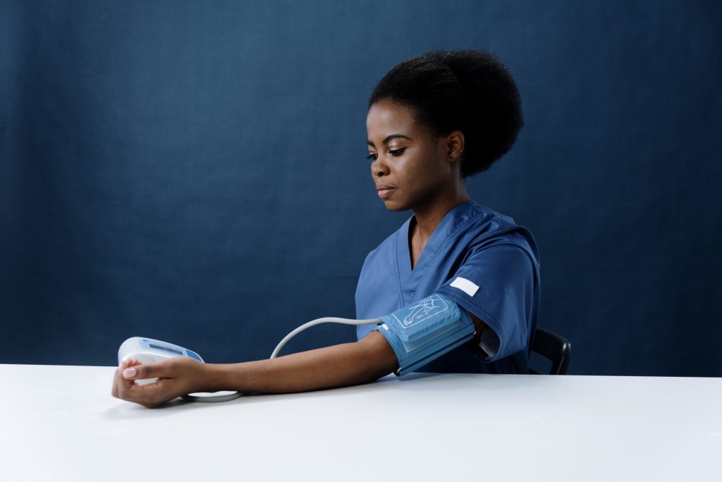 woman,is,measuring,blood,pressure