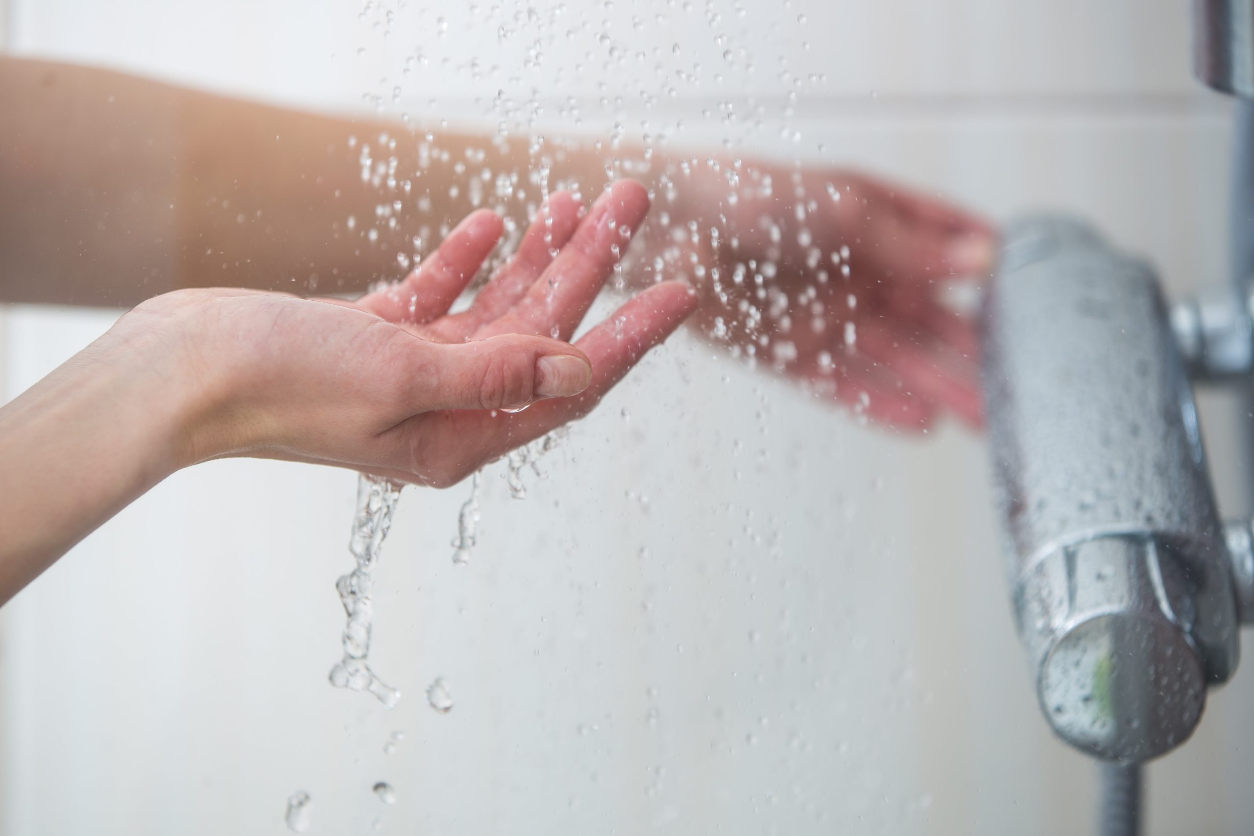 Woman,Taking,A,Shower,At,Home,-,Female,Hands,Tryimg