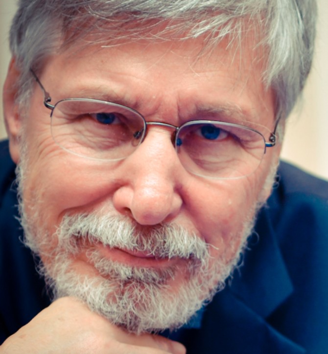 Bessel van der Kolk (r)