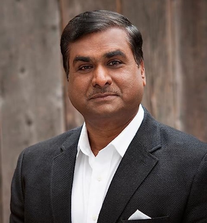 Suhas Kshirsagar (r)