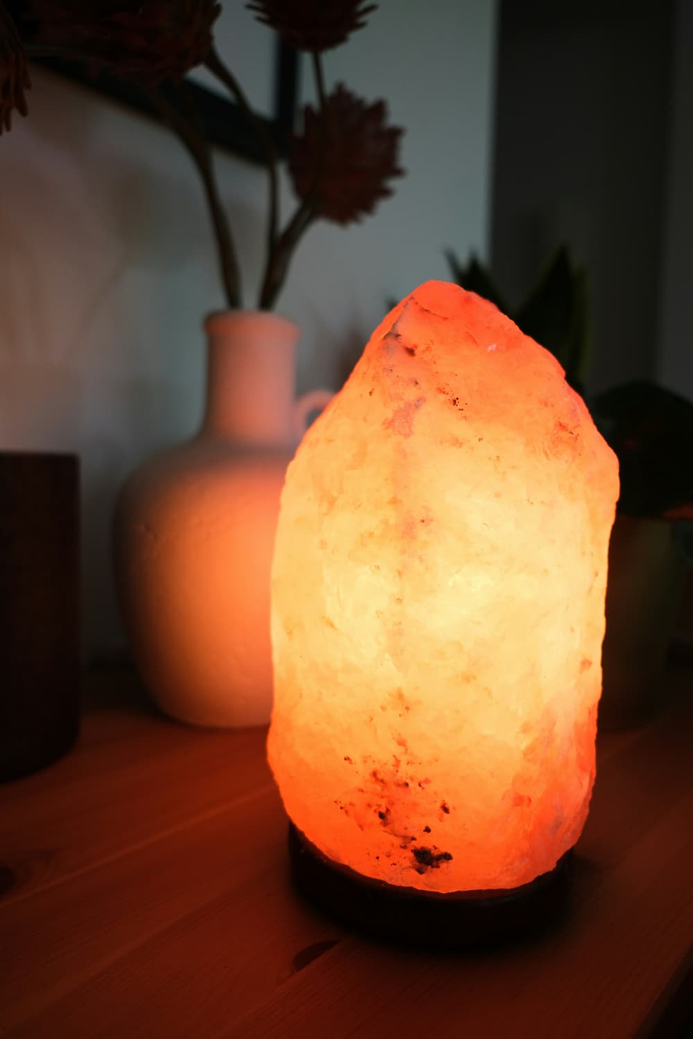 salt lamp halotherapy therapy